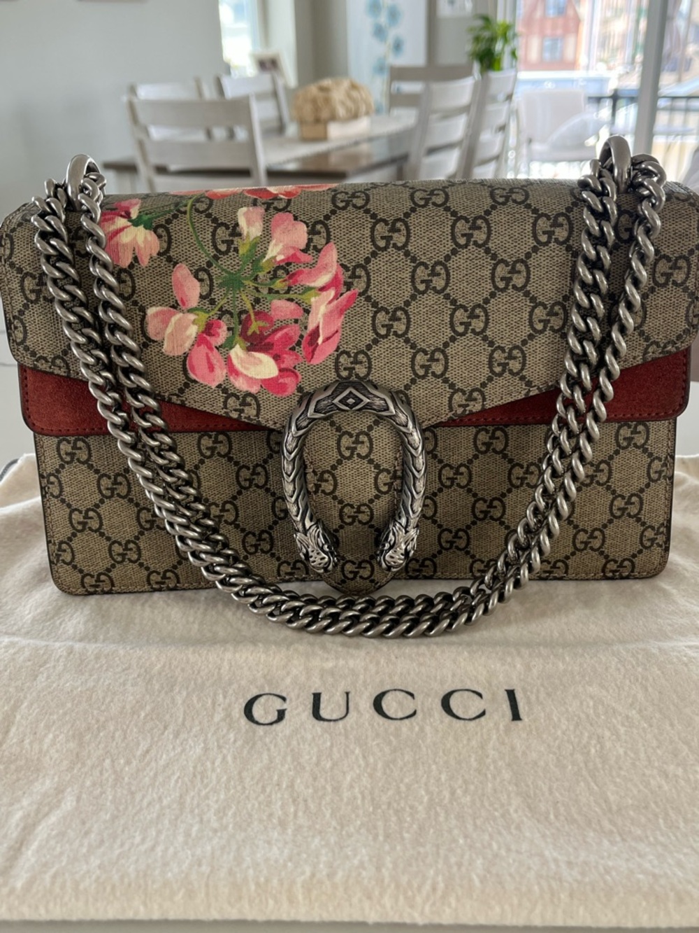 Gucci Dionysus GG Blooms Small Shoulder Bag Geranium Floral GG Supreme